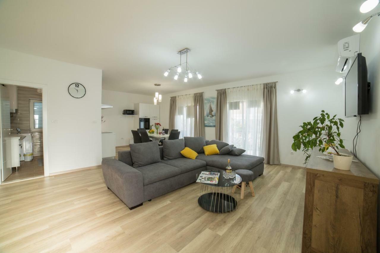 Kaštela Apartment Vidovic מראה חיצוני תמונה